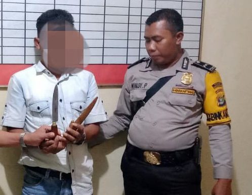 Ops Cempaka 2019, Polsek Trimurjo Amankan Pria Bersajam