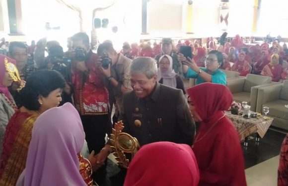 Peringatan Hari Ibu, Loekman:   Saatnya Perempuan Indonesia Jadi Penggerak Perubahan