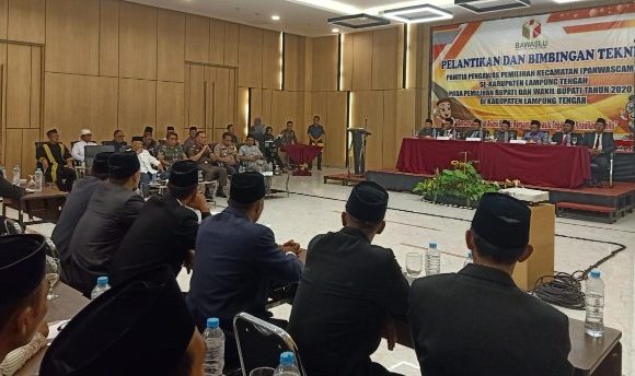 Resmi Dilantik, 84 Panwascam Diminta Jaga Independensi di Pilkada