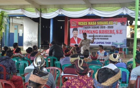Reses, Anggota DPR RI I Komang Koheri Diminta Perjuangkan Program Sosial