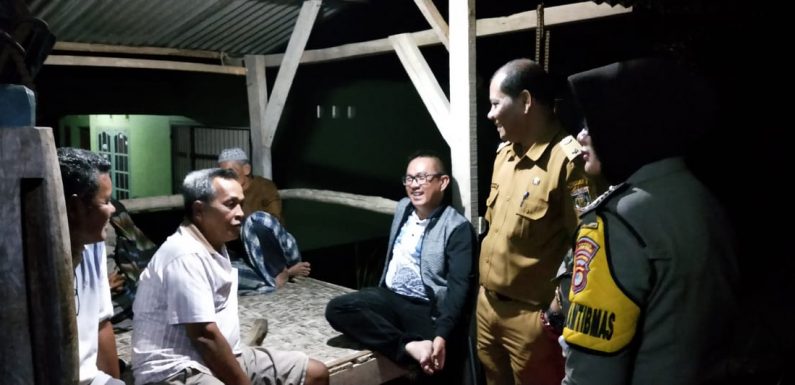 Jalin Silaturahmi Melalui Ronda Malam