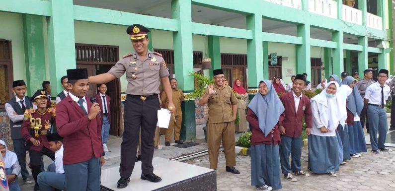 Siswa MAN 1 Lamteng Antusias Sambut Kapolres Sosialisasi Kamtibmas