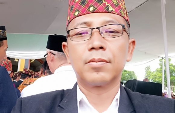 Tingkatkan Imtaq, Wajibkan Baca Kitab Suci Sebelum KBM
