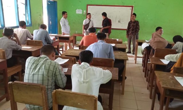 176 Peserta Calon PPS Tiga Kecamatan Ikuti Tes Tertulis
