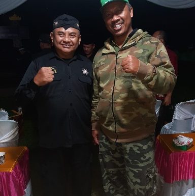 Malam-malam Anggota DPR RI Komang Koheri Ada di Koramil, Ada Apa Ya?