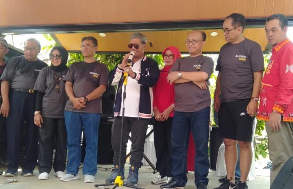Batal Hadir di Liman Benawi, Ganjar Pranowo Sapa Warga via Telekonferensi