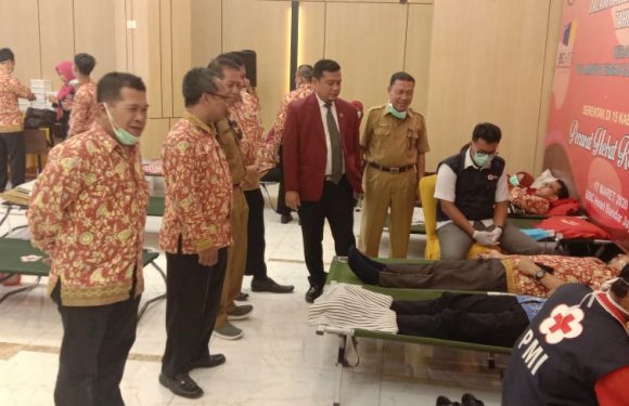 HUT ke-46, Ratusan Anggota PPNI Lamteng Donor Darah
