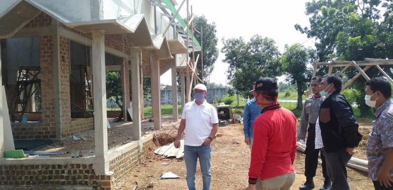 Abdullah Surajaya Beri Bantuan Pembangunan Masjid di Punggur