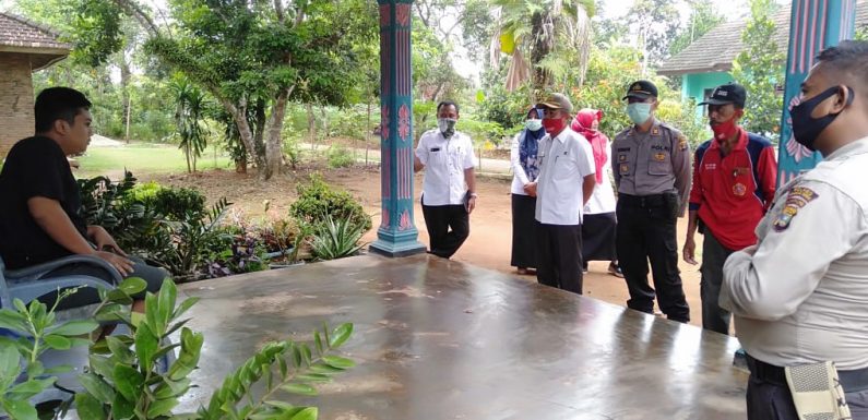 Tim Gugus Tugas Kecamatan Trimurjo Sambangi ODP di Kampung Notoharjo