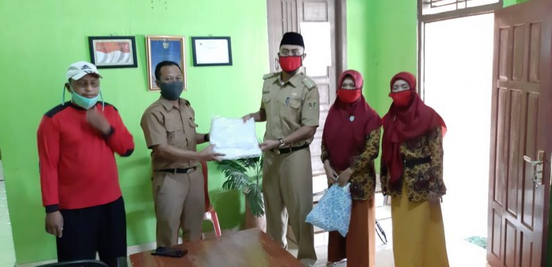 Posko Relawan Kalirejo Berantas Covid-19  Terus Salurkan Bantuan