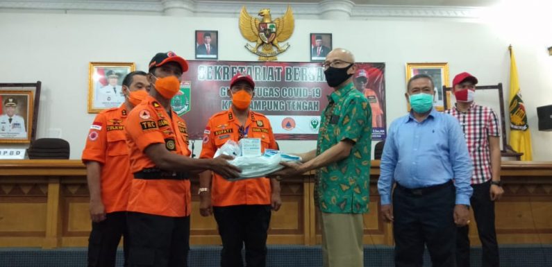 Peduli COVID-19, PT GGP Donasikan Ribuan APD ke Pemkab Lamteng