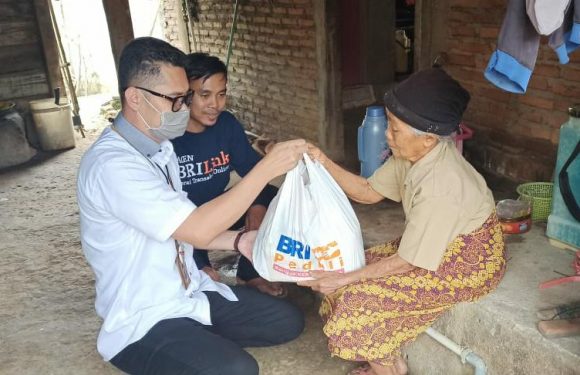 BRI Bandarjaya Kembali Bagikan Paket Sembako tahap III