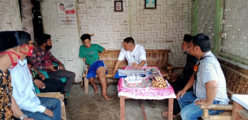 Kunjungi Penderita Tumor, Anggota DPRD Lamteng TSJ Minta Pemerintah Sigap