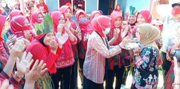 Peringati Hari Jadi ke-5, KWT Tunas Makmur Punggur Gelar Perlombaan