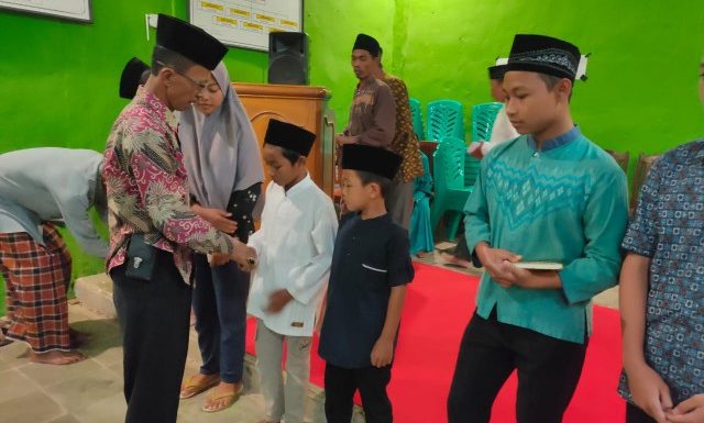 Peringati Tahun Baru Islam, Kakam Notoharjo Gelar Doa Bersama dan Santuni Anak Yatim Piatu