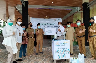 Milad ke-21 Tahun, Mandiri Syariah Bandarjaya Salurkan Bantuan untuk Masjid Istiqlal dan Beri Beasiswa