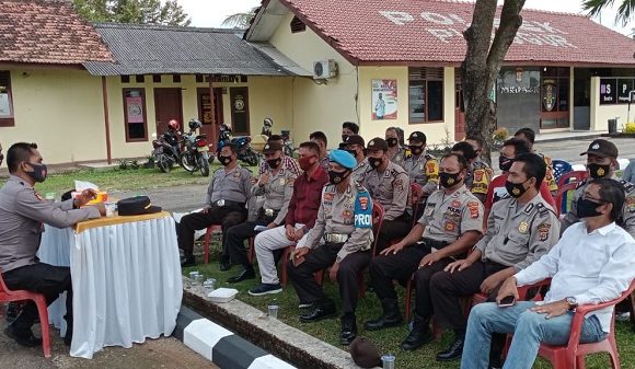 Tindak Lanjuti Arahan Kapolres Lamteng, Kapolsek Punggur Gelar Coffee Morning Bersama Anggota