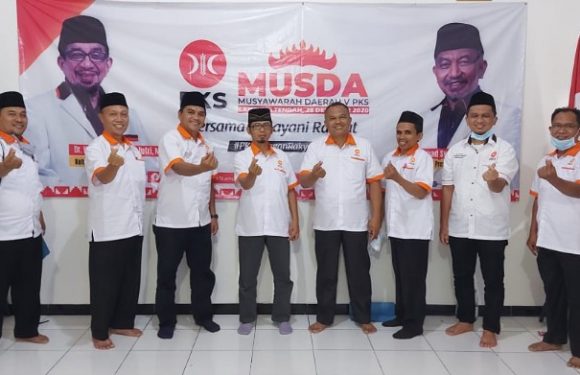 Edi Pramono Ketua, M. Ghofur Sekretaris, Ini Pengurus PKS Lamteng Periode 2020-2025