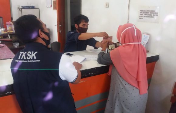 Kecamatan Kalirejo Salurkan BST Tahap X