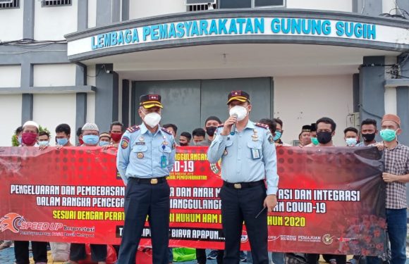 32 Napi Lapas Kelas IIB Gunungsugih Dapat Asimilasi