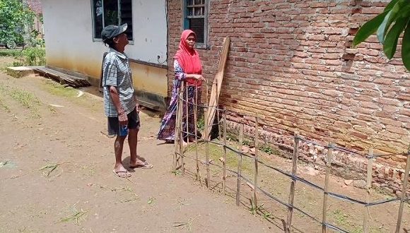Begini Kesaksian Mujilah saat Mendengar Suara Jatuhnya Batu di Sekitar Rumahnya