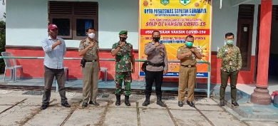 Sempat Tertunda, 70 Nakes Puskesmas Seputihsurabaya  Divaksinasi Perdana