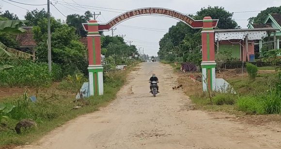 Pengusaha Lapak Seputihagung Diminta Taati Aturan Penggunaan Jalan