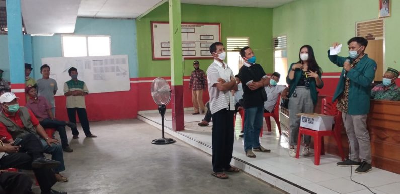 Julie Ichwan Kembali Jabat Ketua LPM Kelurahan Simbarwaringin
