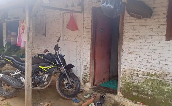 Gagal Bawa Kabur Kendaraan, Kawanan Pencuri Kepergok Pemilik Rumah