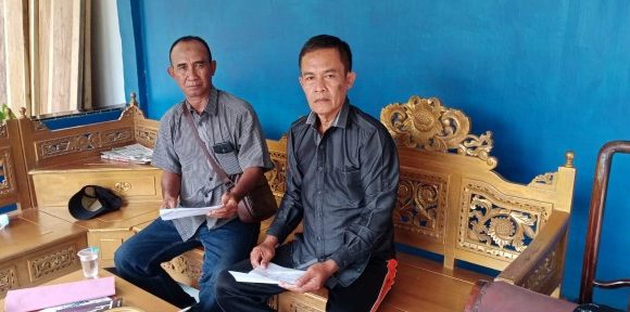 Puluhan Warga Nunggalrejo Protes Pengalihan Jalan untuk Pembangunan Masjid Ponpes Mahad Tahkimussunah Al Islamy