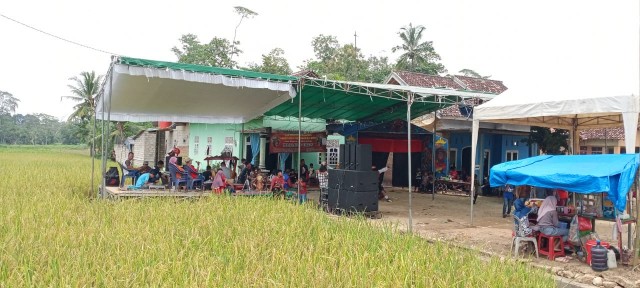 Pertunjukan Jaran Kepang di Gunungsari Acuhkan SE Bupati Lamteng
