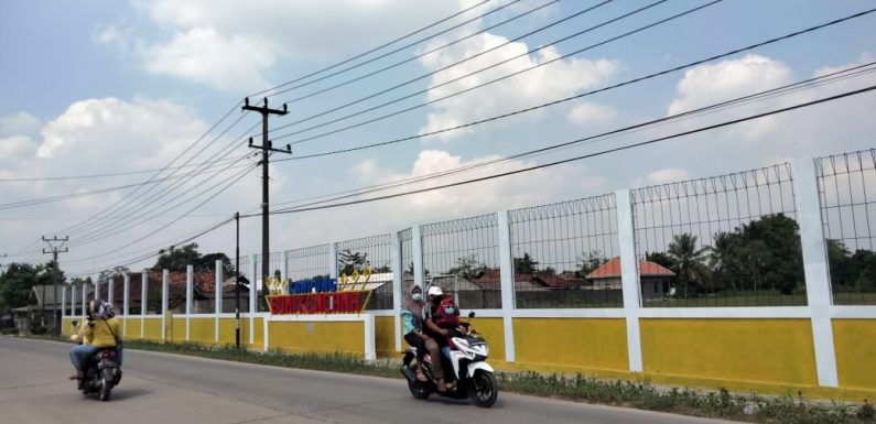 Kampung Bumikencana Alokasikan Dana Desa Tahap 1 untuk Bangun Pagar Lapangan