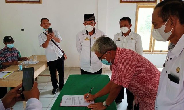 Kampung Purwoadi Gelar Musdes Optimalisasi Penyaluran BLT DD Tahun 2021