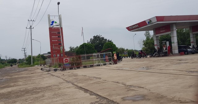 Sopir Truk di Buminabung Keluhkan Kelangkaan Solar, SPBU: Pengiriman Dibatasi