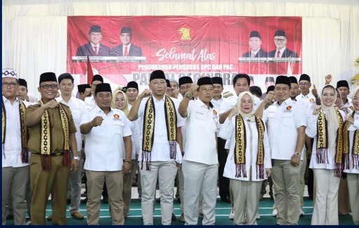 Resmi Dikukuhkan, DPC Gerindra Lamteng Targetkan 11 Kursi Dewan dan 60 Persen Suara untuk Prabowo di Pilpres 2024