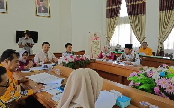 Bapemperda dan Bappeda Lamteng Bahas Raperda Perumahan dan Pemukimam Kumuh