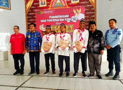 Ketua DPRD Lamteng Apresiasi Kalapas Kelas IIB Gunungsugih yang Dinilai Berhasil Mengikrarkan Tiga WBP Kembali ke NKRI
