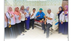 Bupati Musa Ahmad Lakukan Tindakan Operasi Kecil di RSUD Demang Sepulau Raya Lamteng