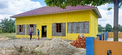 Finishing Aula di Kelurahan Bandarjaya Timur dengan Peran Serta Masyarakat