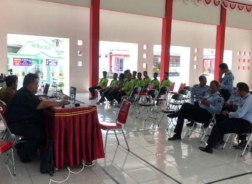 12 WBP Lapas Kelas IIB Gunungsugih Lakukan Perekaman e-KTP