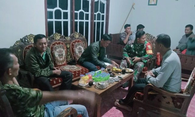 Camat Waypengubuan Data Rumah Korban Angin Puting Beliung