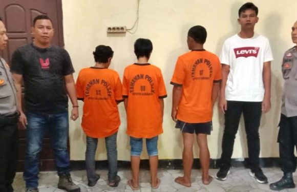 Pesta Sabu, Pria Paruh Baya dan 2 IRT di Seputihsurabaya Ditangkap Polisi