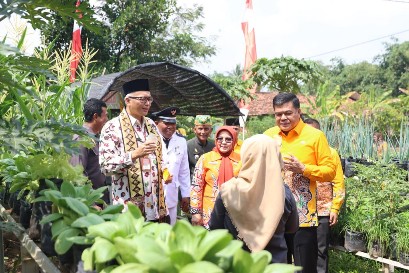 Kapus Strategi BKSDN Kemendagri Tinjau Kampung Pujokerto di Lomba Kampung Tingkat Regional 1 Sumatera
