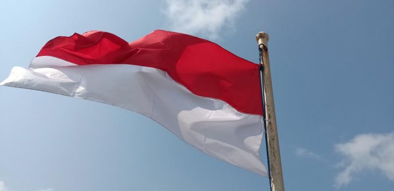 Yuk, Mulai Kibarkan Bendera Merah Putih di Lingkungan Rumah