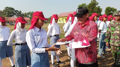 Beri Motivasi Paskibra Seputihmataram, Begini Kata Ketua DPRD Lamteng