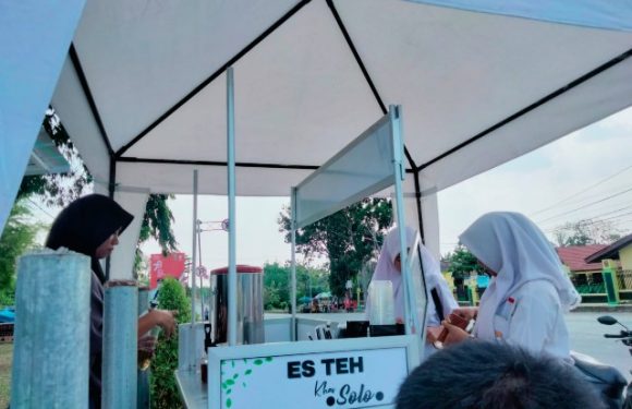 Usaha Minuman Es Teh Makin Marak di Lampung Tengah