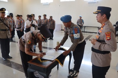 KBO Satlantas Polres Lamteng Jabat PJ Kapolsek Punggur