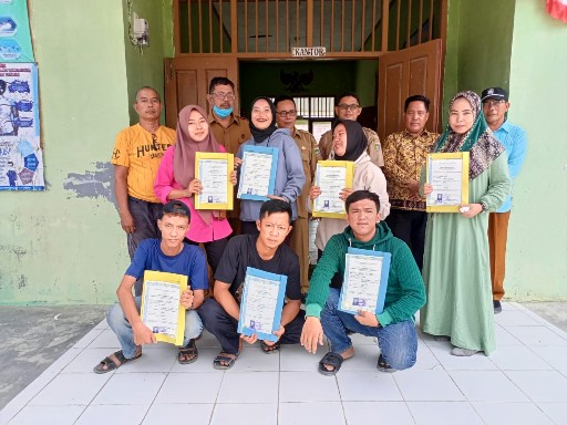 SMAN 1 Buminabung Serahkan Ijazah Alumni dari Tahun 2014-2023