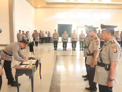 AKP Ferryantoni Jabat Kapolsek Punggur, Kapolres Lamteng : Layani Masyarakat dengan Profesional
