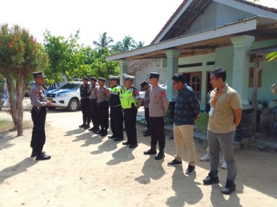 Sinergitas Panwascam Gunungsugih Bersama Jajaran Polres Lamteng Dalam Melakukan Pengawasan Kampanye Caleg